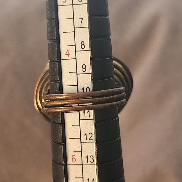 Vintage 90s Large Neon Yellow Stone Copper Wrap Wire Ring - Picture 5 of 6